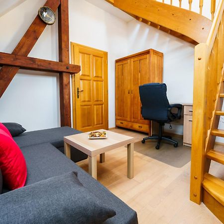 Apartman Ve Vile اوسترافا المظهر الخارجي الصورة